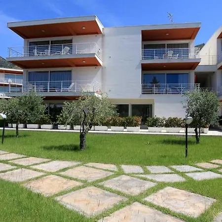 Aparthotel Sporting Club 4*