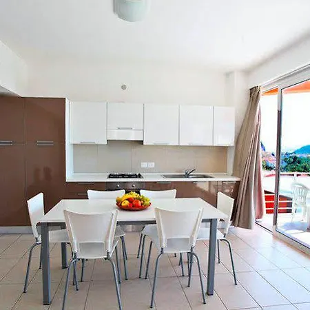 Aparthotel Sporting Club Praia a Mare