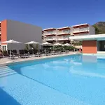 Sporting Club Aparthotel 4*