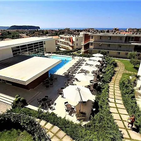 Sporting Club Apart-hotel 4*