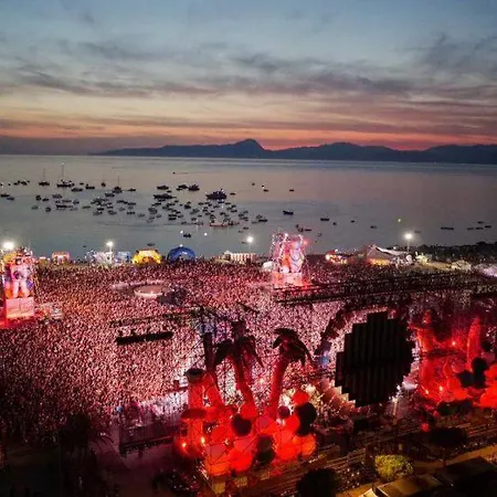 Sporting Club Aparthotel Praia a Mare