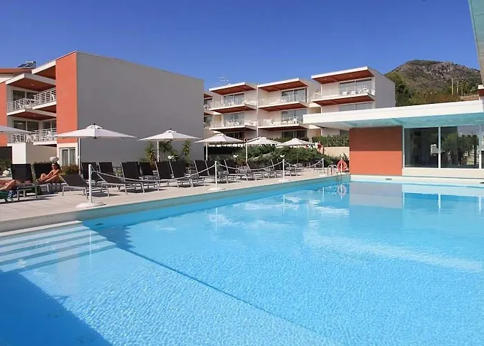 Sporting Club Lägenhetshotell 4*